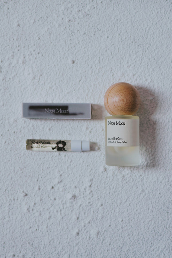 Neon Moon Eau de Parfum (2025)